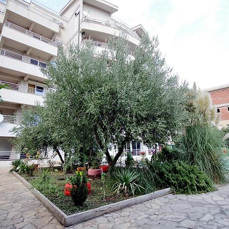 Blue Sky Apartment Petrovac Kültér fotó