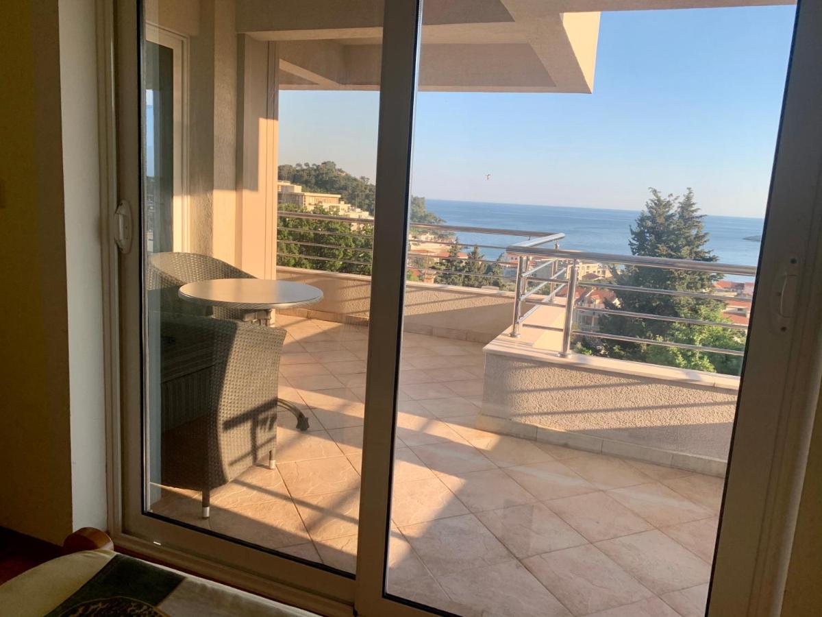 Blue Sky Apartment Petrovac Kültér fotó